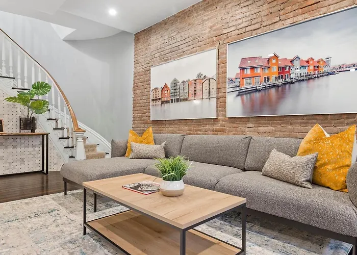 Stylish 4 Bedroom Loft Home, North Shore, Skyline View Close To Nhl, Nfl Pittsburgh